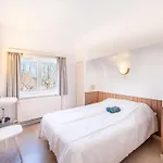 Aux Dunes * קוקסיידה